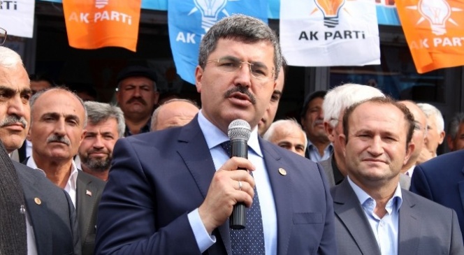 AK Parti Milletvekili Özkaya Dinar&#039;da Seçim Bürosu Açılışı Yaptı
