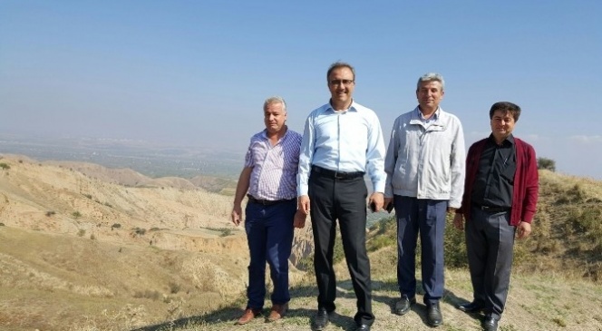 Başkan Karaçoban Hizmet İçin Mahalle Mahalle Geziyor