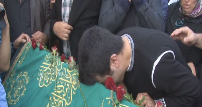 Cenaze töreninde PKK ve HDP’ye tokat gibi tepki!