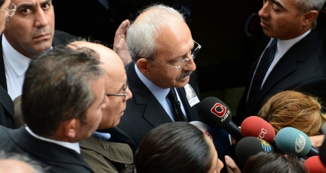 Kılıçdaroğlu: 'Levent Kırca bizim çok önemli bir değerimizdi'