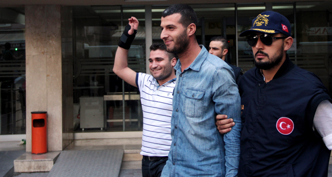 Sansasyonel eylem planı yapan 4 kişi yakalandı