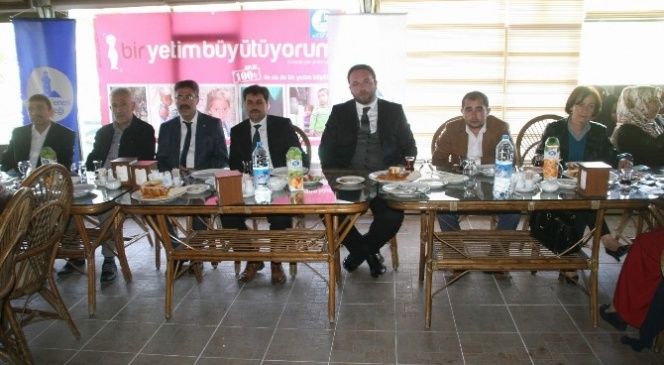 Deniz Feneri Yozgat'ta 300 Aileye Yardımda Bulundu