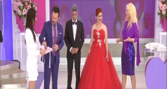 Çok konuşulan gelin adayı muradına erdi!