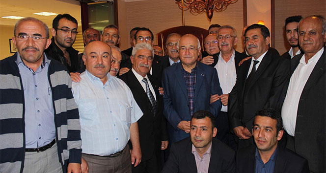 Cemil Çiçek: 'Yeni parti söylemleri çeşme başı dedikodularıdır'