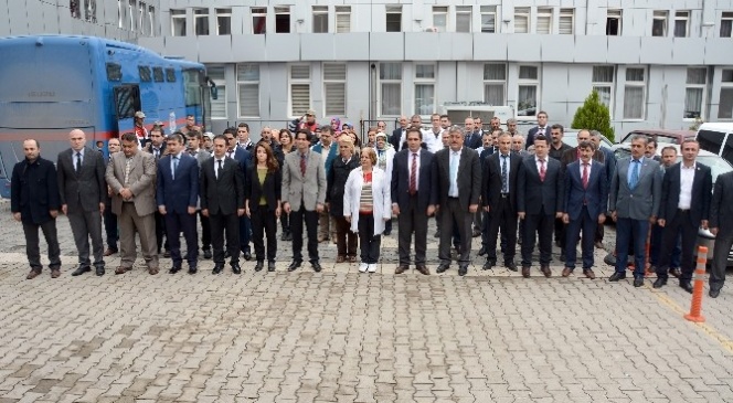 Gümüşhane'de Sağlık Çalışanlarından Terör Protestosu