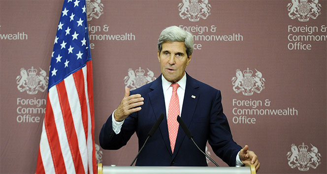 John Kerry Kosova’ya gidiyor