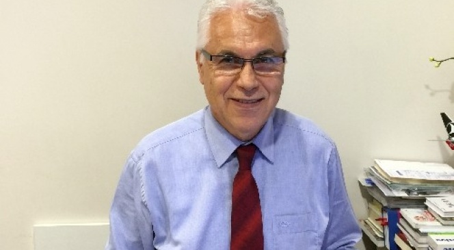 Op. Dr. Mustafa Üzeyir: "Burun Kıllarınızı Dibine Kadar Kesmeyin"