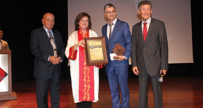 Prof. Dr. Önder Öztunalı Bilim Ödülü 10. kez sahibi buldu