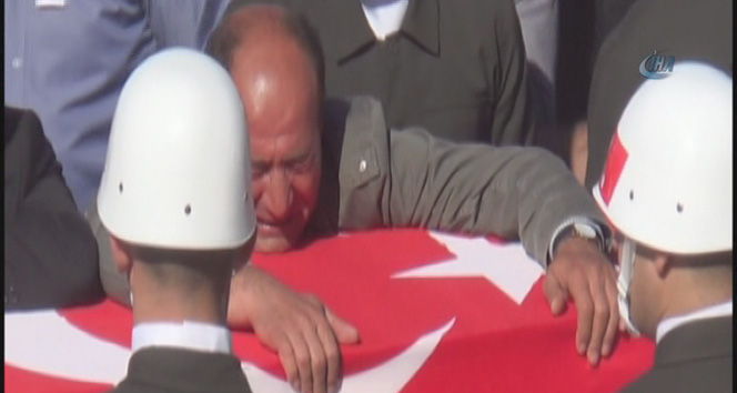 Şehit Uzman Çavuş Beytullah Tercan toprağa verildi