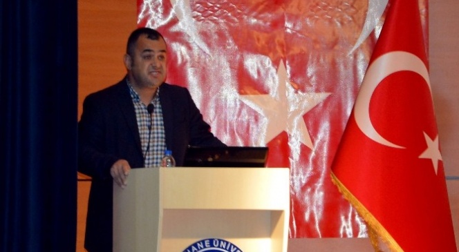 Kelkit'te Üniversite Öğrencilerine Obezite Ve Yeme Bozuklukları Semineri Verildi