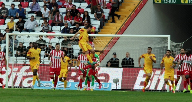 Antalyaspor: 1 - Kayserispor: 1 - Maç özeti - Antalyaspor Kayserispor geniş özeti