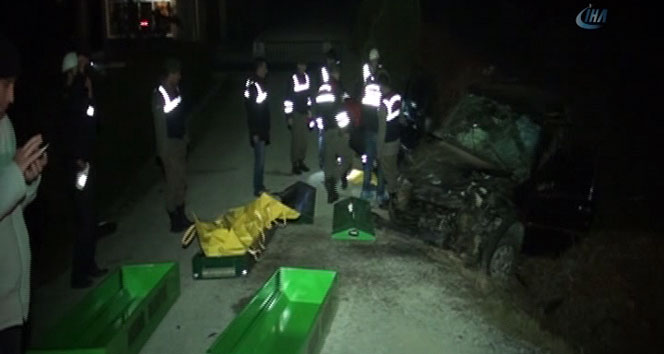 Cenaze dönüşü feci kaza! 4 ölü