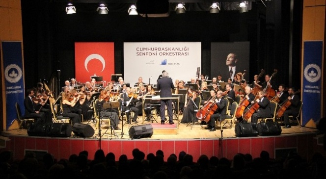 Cumhurbaşkanlığı Senfoni Orkestrası&#039;ndan Muhteşem Konser