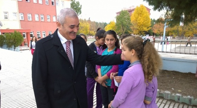 Başkan Karataş&#039;tan Yatılı Okul Ziyareti