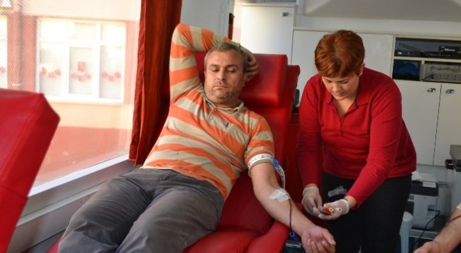 Gelibolu'da Kızılay Haftası Etkinlikleri