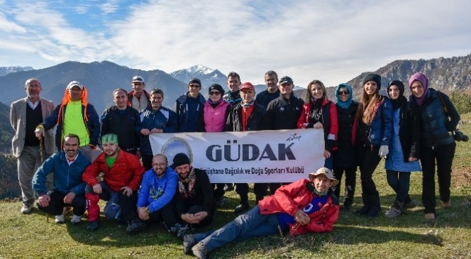 Gümüşhaneli Dağcılar İpek Yolunda Yürüdü