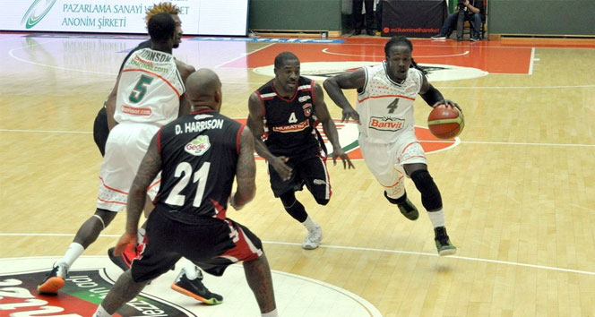 Uşak Sportif’i üzen sakatlık