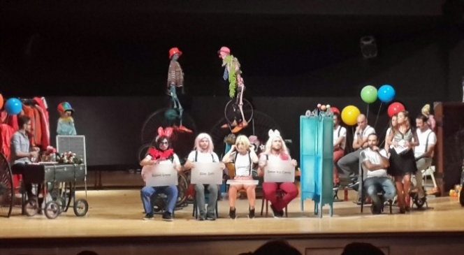 'buyur Burdan Bak' Güldürdü