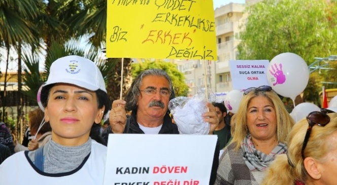Bucalı Kadınlar Şiddete Karşı Yürüdü