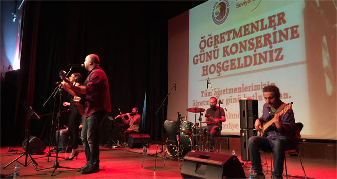 Ezginin Günlüğü öğretmenler gününde Kartallılarla buluştu