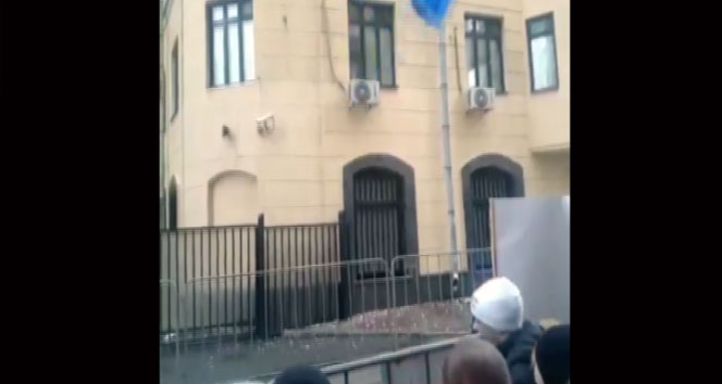 Moskova&#039;da Türk Büyükelçiliği&#039;ne saldırı