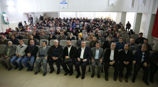 Çankırı'da 'namaz Bilinci Ve Diriliş' Konulu Konferans