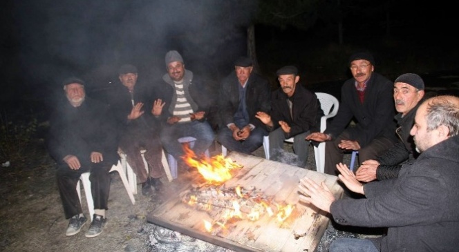 Yozgat'ta Vatandaş Kömür Nöbetinde
