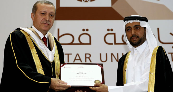 Erdoğan’a Katar’da fahri doktora unvanı verildi