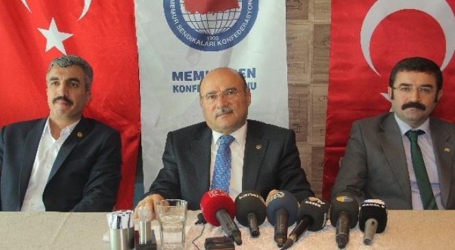 Bem-Bir-Sen Genel Başkanı Mürsel Turbay Elazığ'da