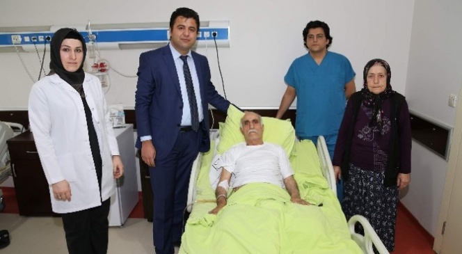 Bozok Üniversitesi Tıp Fakültesi Araştırma Hastanesi Başarılı Ameliyatlarını Sürdürüyor