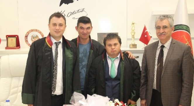 Ayşegül'ün Avukatlık Hayali Gerçek Oldu