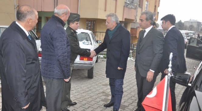 Ilgaz'da Yaşlı Bakımevi Hizmete Açıldı
