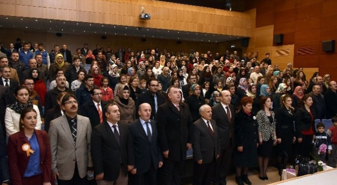 Gümüşhane'de Dünya Engelliler Günü Nedeniyle Program Düzenlendi