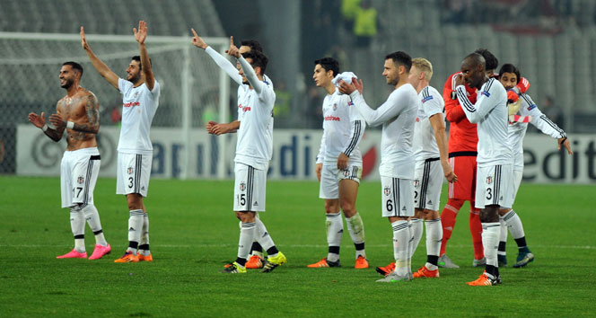 Sporting Lizbon-Beşiktaş maçı şifresiz. Sporting Lizbon-Beşiktaş maçı saat kaçta hangi kanalda?