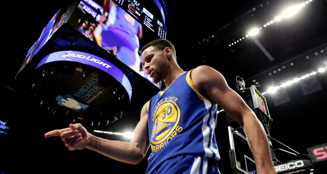 Warriors'ı Bucks durdurdu!