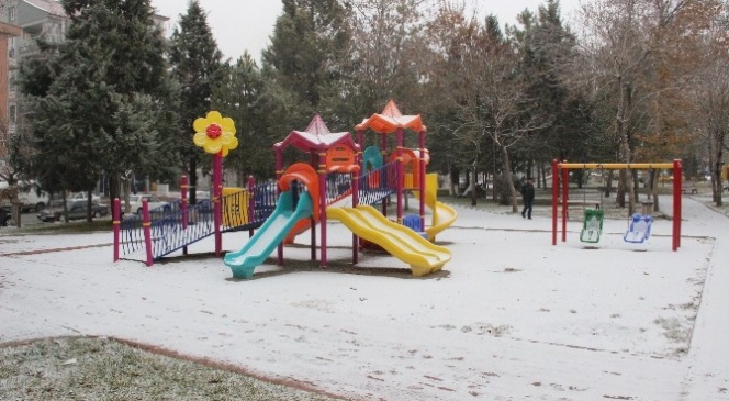Karaman'a Mevsimin İlk Karı DÜştü