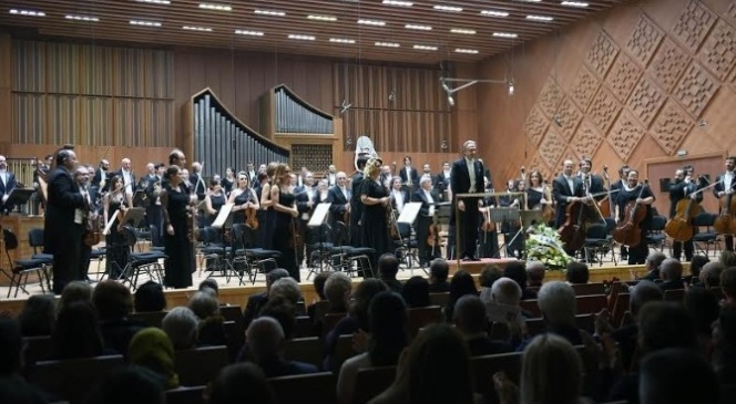 Kılıçdaroğlu “Ismet İnönü'yü Anma Konseri”Ne Katıldı