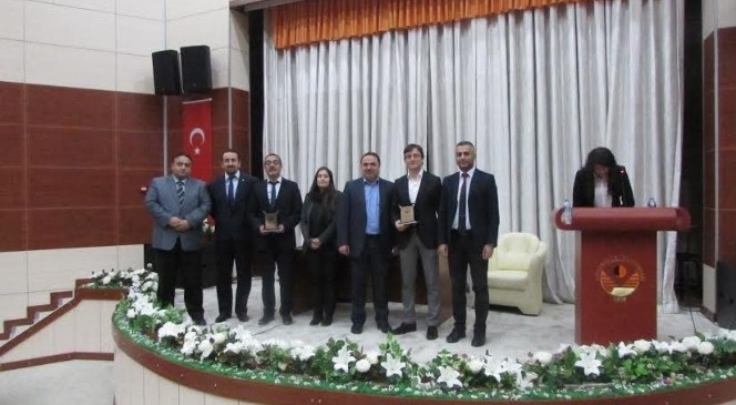 "sağlık Yönetimi Mesleğinde Gelecek" Konuşuldu