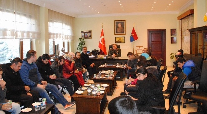 Yozgat İl Jandarma Komutanı Albay Yıldırım Öğrencileri Ağırladı