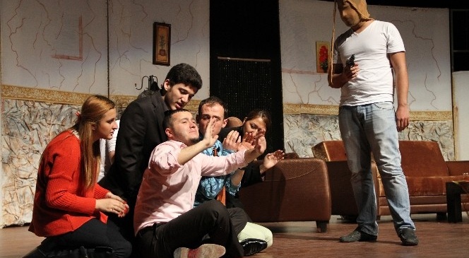 Bozok Üniversitesi Üniversiteler Arası Tiyatro Festivaline Ev Sahipliği Yapacak