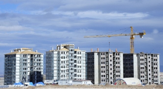 Başkan Çalışkan: "Konut Projeleriyle Vatandaşlarımız Ev Sahibi Oluyor"
