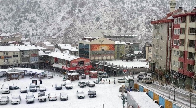 Gümüşhane'de Kar Yağışı Başladı