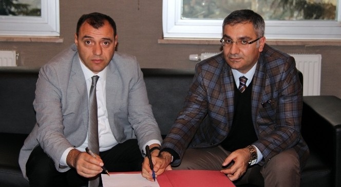 Kelkit Güneş Enerjisi İle Aydınlanacak