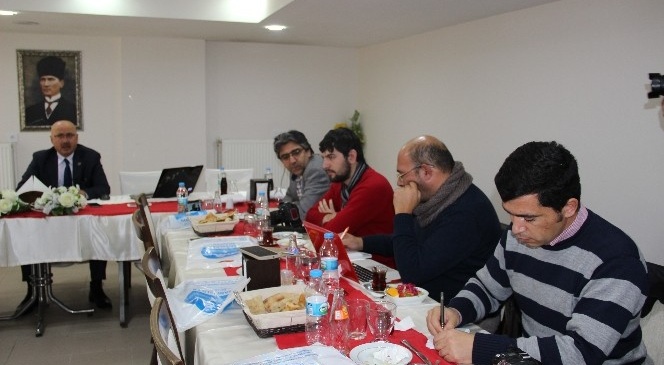 Başkan Samur Çalışmalarını Değerlendirdi