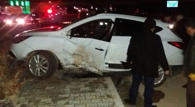 Gümüşhane'de Trafik Kazası: 4 Yaralı