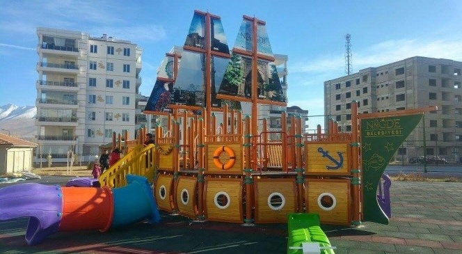 Niğde&#039;ye Yeni Nesil Çocuk Oyun Parkları
