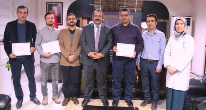 Fedakar Doktorlara Teşekkür Belgesi