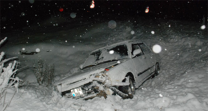 Tokat’ta kar yağışı ve buzlanma kazaya neden oldu: 4 yaralı