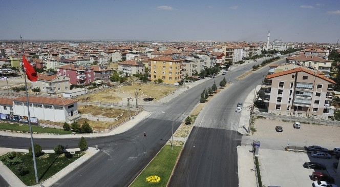Karaman'da Alparslan Türkeş Bulvarı Yenileniyor