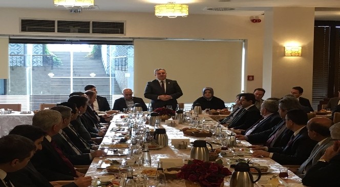 Milletvekili Şeker Karamanlı Siyasetçi Ve Bürokratlarla Buluştu